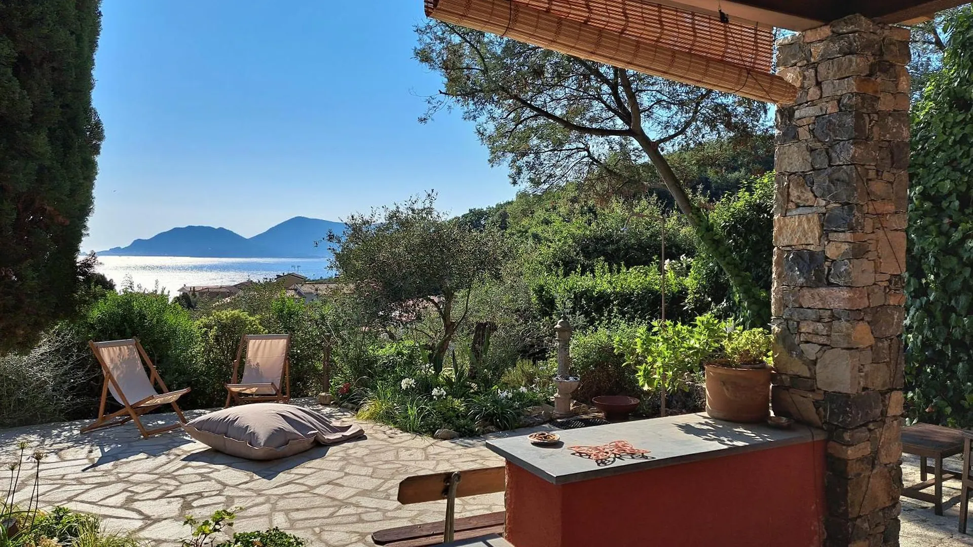 Villa Nilla Tellaro 0*,  Italy