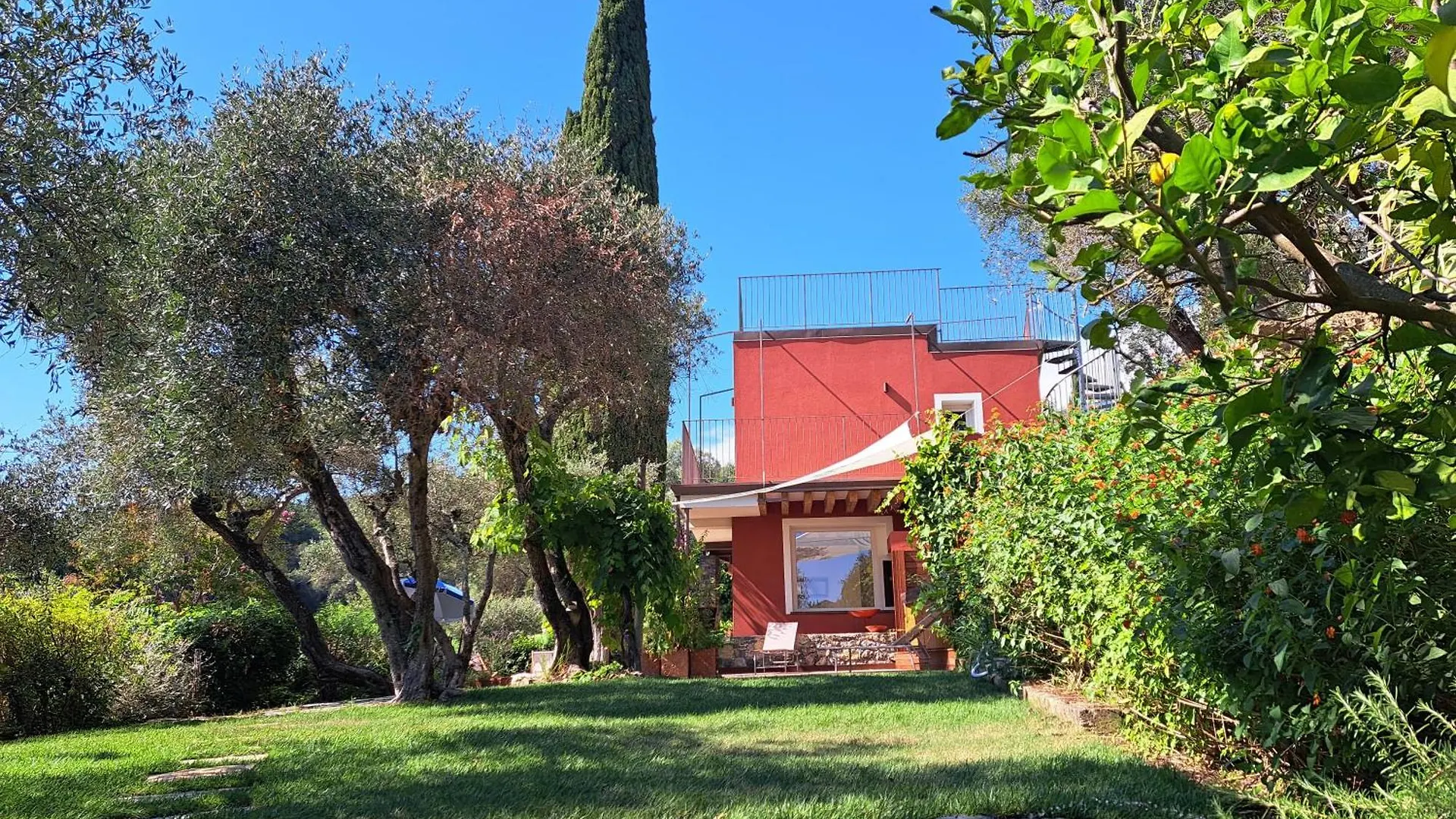Villa Nilla Tellaro Italy