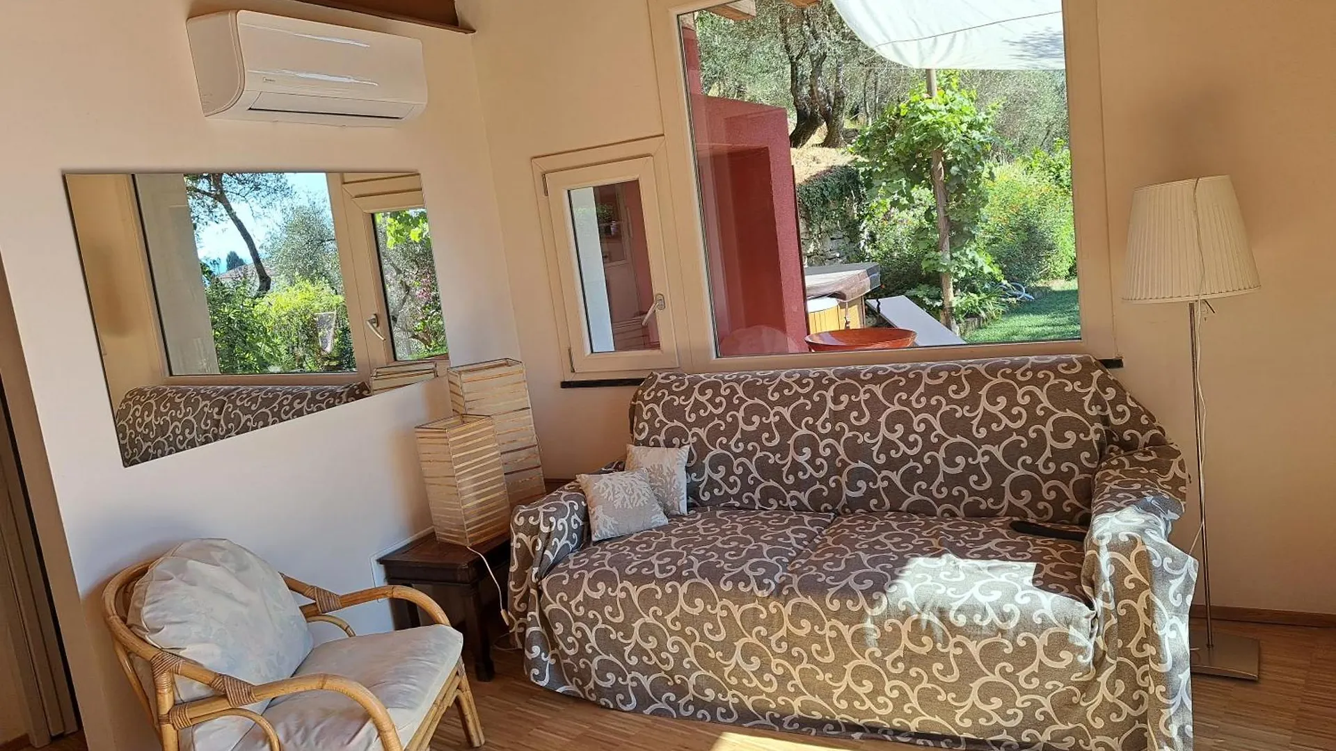 Villa Nilla Tellaro 0*,
