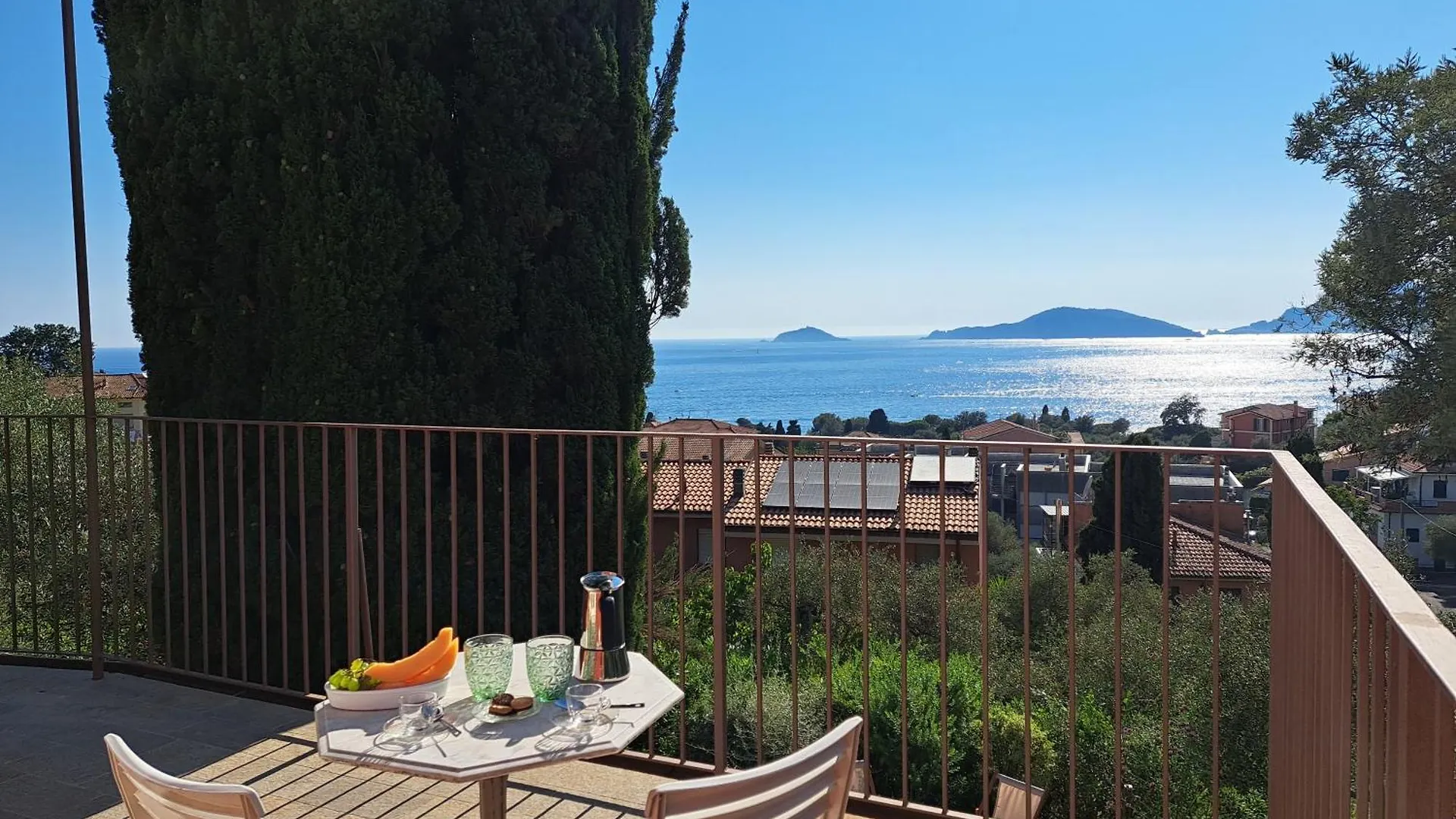 Villa Nilla Tellaro 0*,  Italy