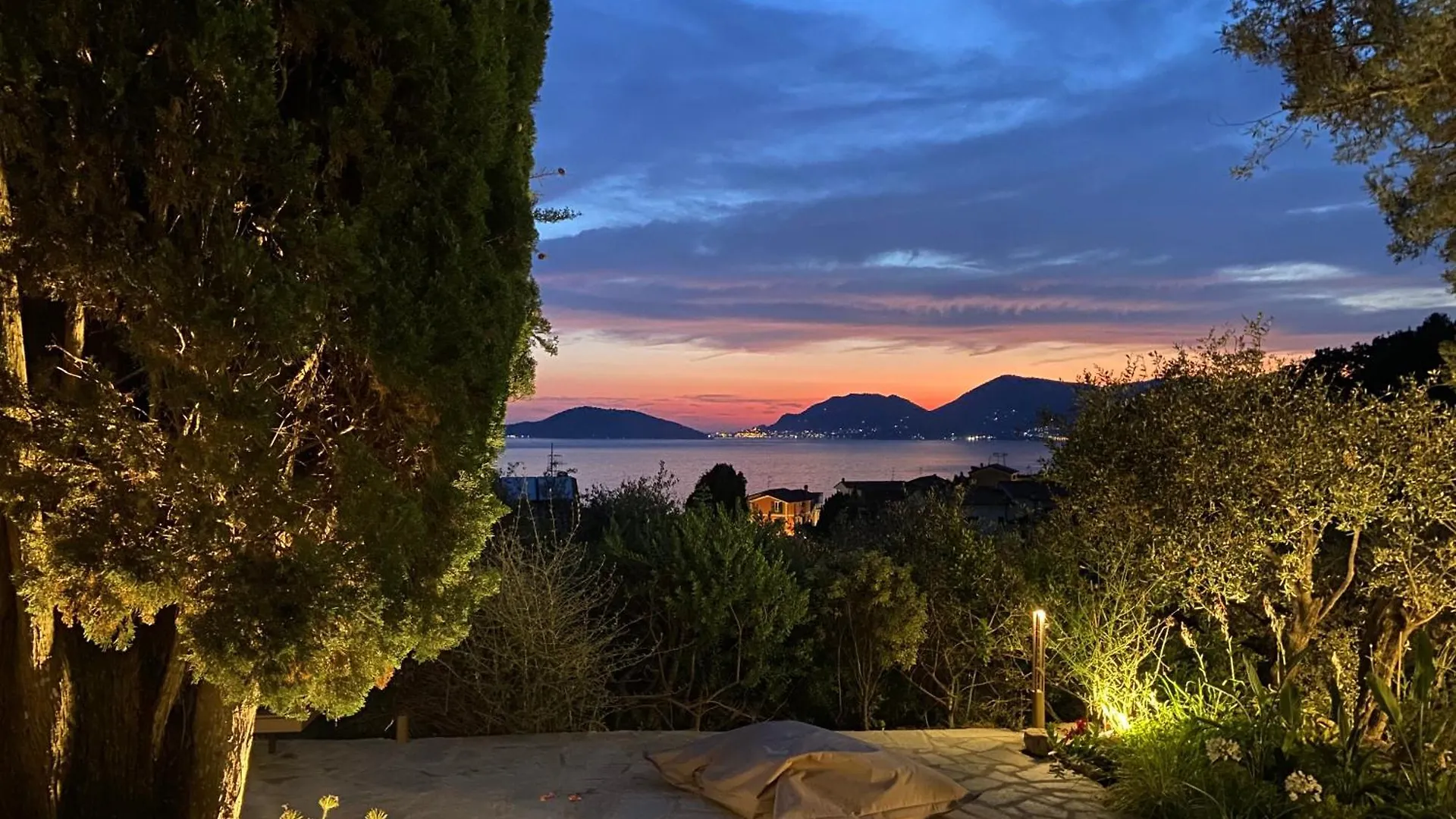Villa Nilla Tellaro 0*,  Italy