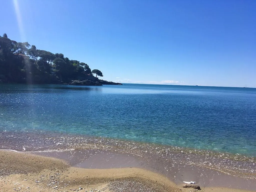 Villa Nilla Tellaro 0*,  Italy
