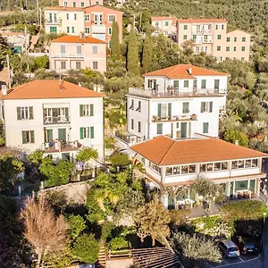 2* Hotel Miramaretellaro